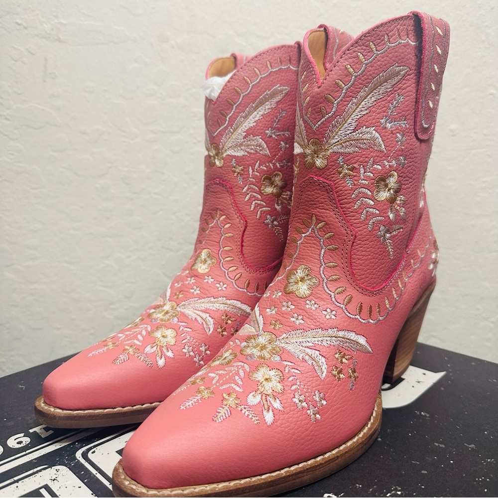Dingo x Anthropologie Pink Embroidered Ankle Boots